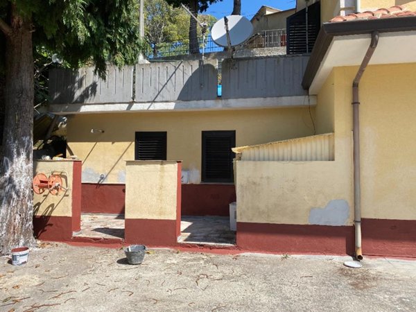 casa indipendente in vendita a Serrastretta in zona Cancello