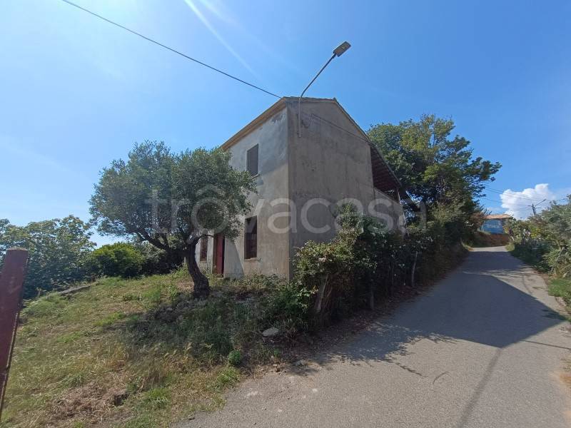 casa indipendente in vendita a Serrastretta in zona Cancello
