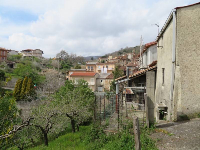 casa indipendente in vendita a Serrastretta in zona Accaria