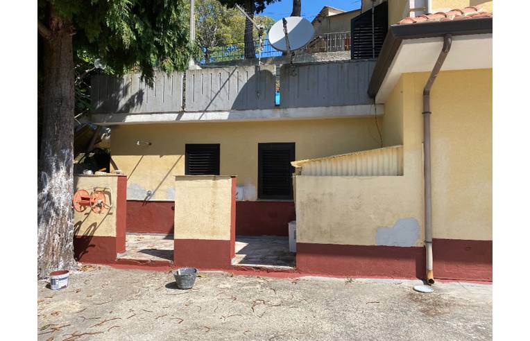 casa indipendente in vendita a Serrastretta in zona Cancello