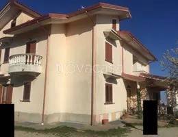 casa indipendente in vendita a Sersale