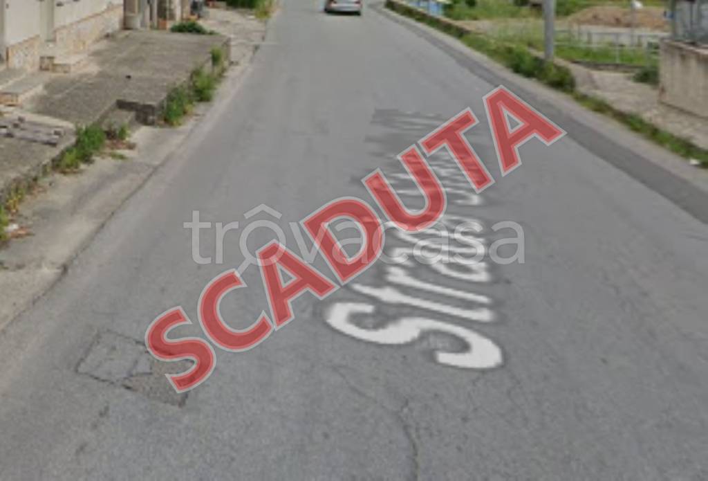 negozio in vendita a Sersale