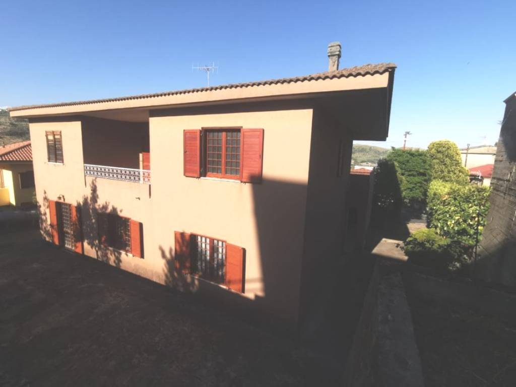 casa indipendente in vendita a Settingiano