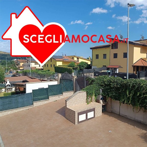 casa indipendente in vendita a Settingiano
