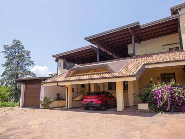 casa indipendente in vendita a Settingiano in zona Martelletto