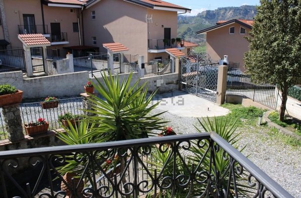 casa indipendente in vendita a Settingiano