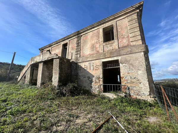 casale in vendita a Settingiano in zona Martelletto