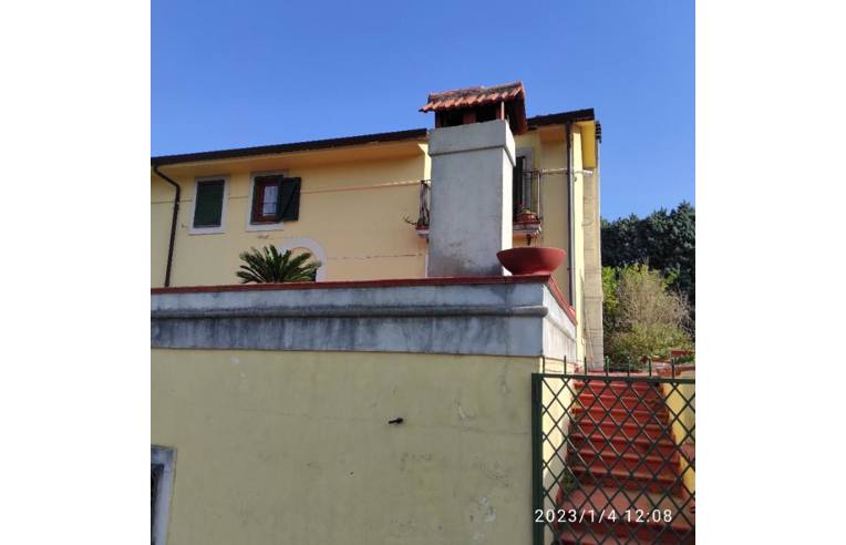 casa indipendente in vendita a Settingiano in zona Martelletto