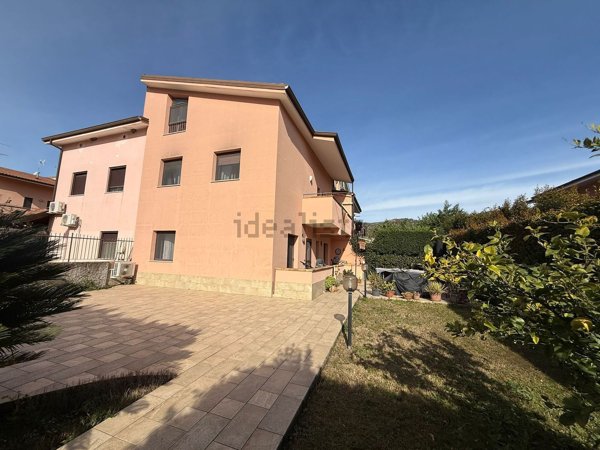 casa indipendente in vendita a Settingiano