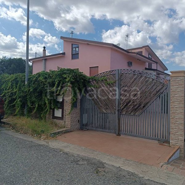 casa indipendente in vendita a Settingiano