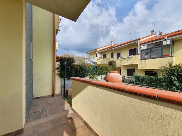 casa indipendente in vendita a Settingiano