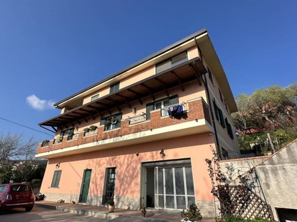 casa indipendente in vendita a Settingiano