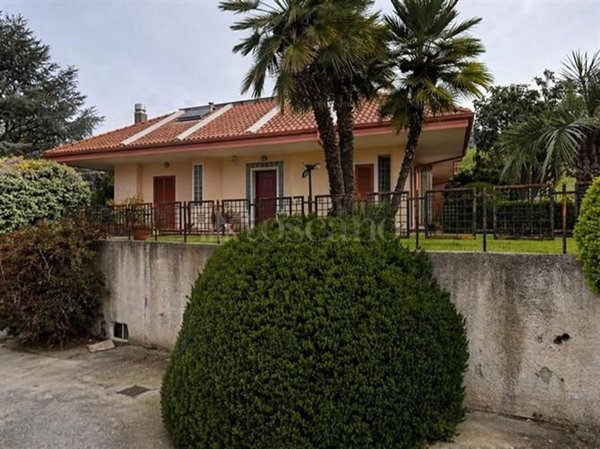 casa indipendente in vendita a Settingiano in zona Martelletto