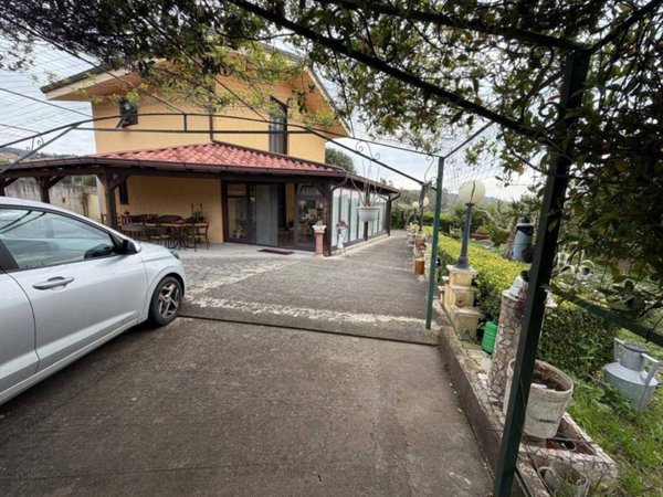 casa indipendente in vendita a Settingiano in zona Martelletto