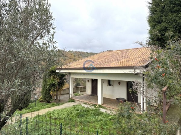 casa indipendente in vendita a Settingiano in zona Martelletto