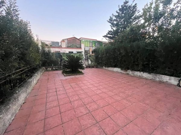 casa indipendente in vendita a Simeri Crichi in zona Simeri Mare