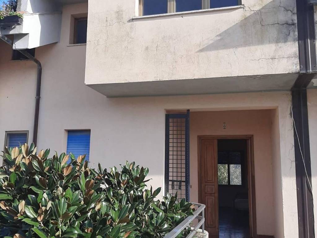 appartamento in vendita a Simeri Crichi in zona Simeri Mare