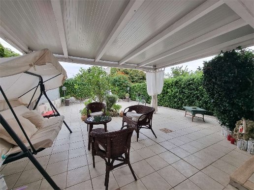 casa indipendente in vendita a Simeri Crichi in zona Simeri Mare