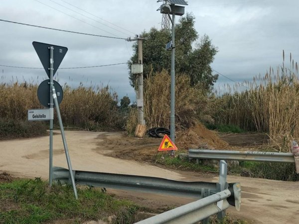 terreno agricolo in vendita a Simeri Crichi in zona Simeri