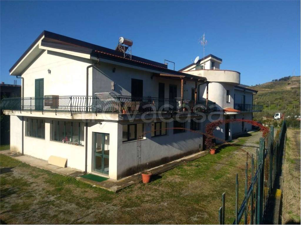 appartamento in vendita a Simeri Crichi in zona Apostolello