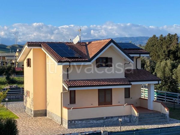 casa indipendente in vendita a Simeri Crichi