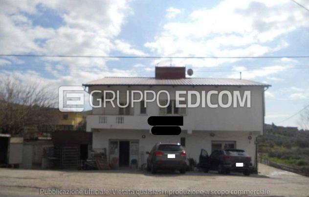 negozio in vendita a Simeri Crichi