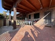 casa indipendente in vendita a Simeri Crichi in zona Simeri Mare