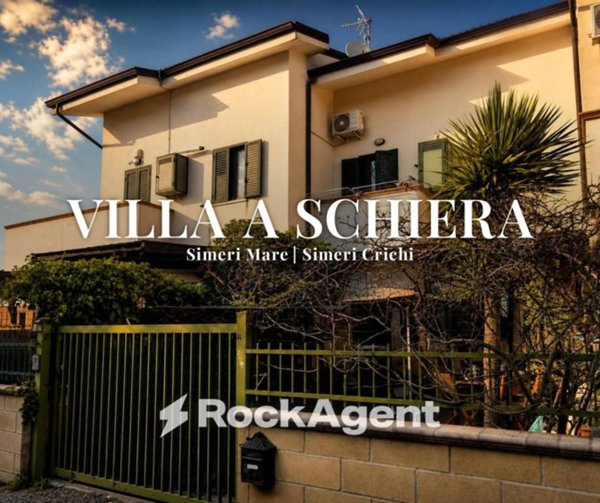 casa indipendente in vendita a Simeri Crichi in zona Simeri Mare