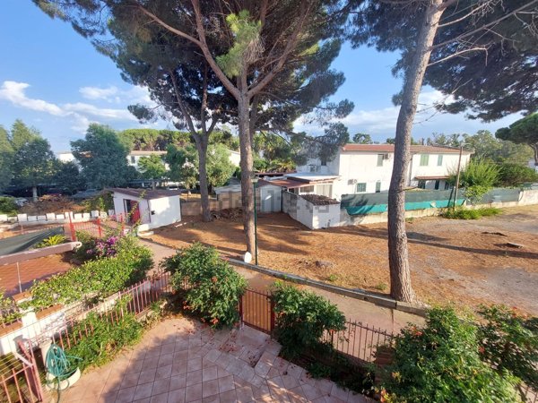 appartamento in vendita a Simeri Crichi in zona Simeri Mare