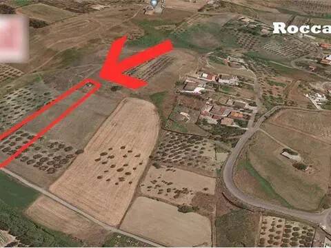 terreno in vendita a Simeri Crichi in zona Roccani