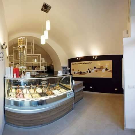 negozio in vendita a Soverato