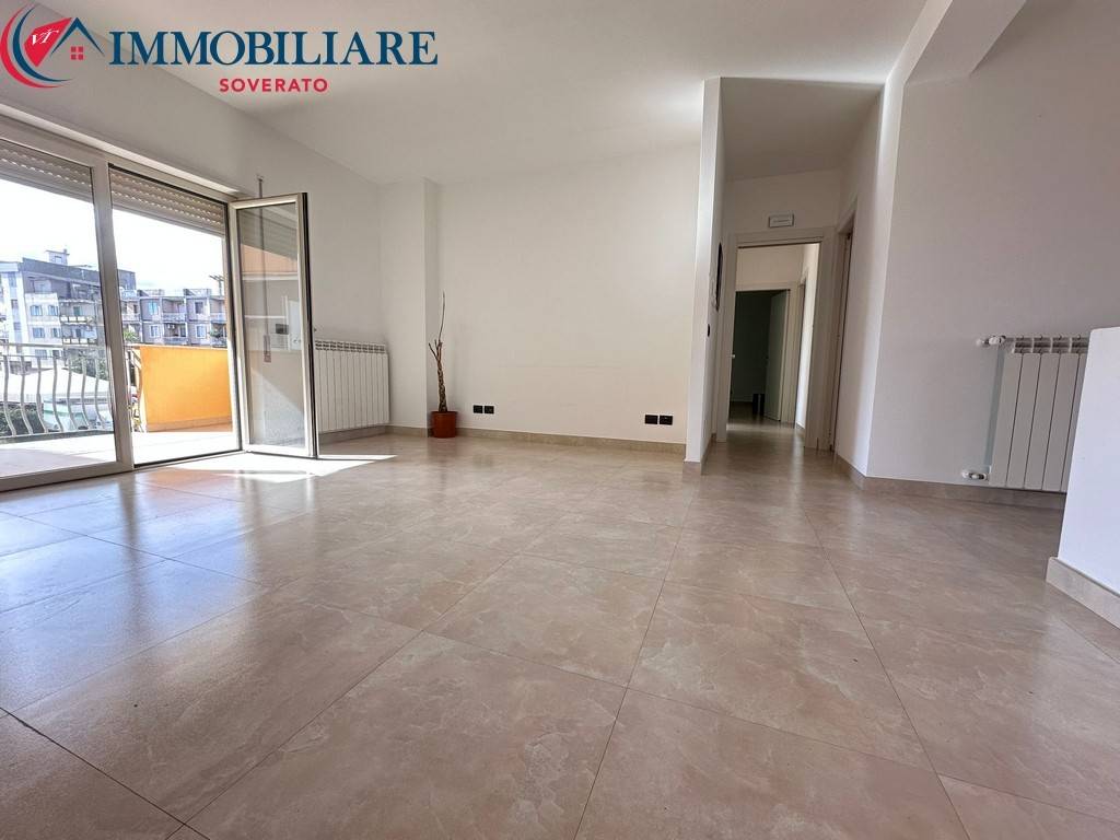 appartamento in vendita a Soverato