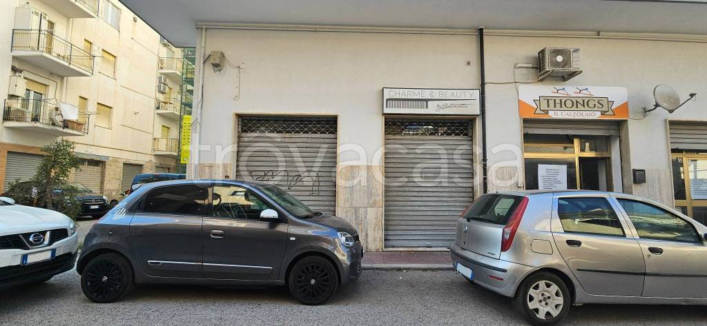 locale commerciale in vendita a Soverato