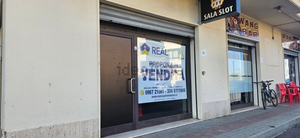 casa indipendente in vendita a Soverato