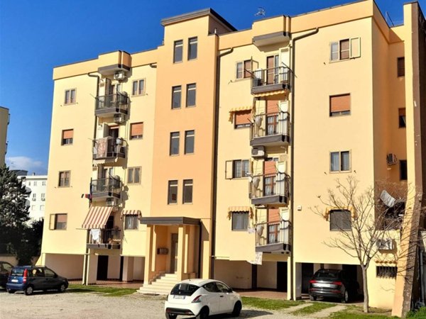 appartamento in vendita a Soverato