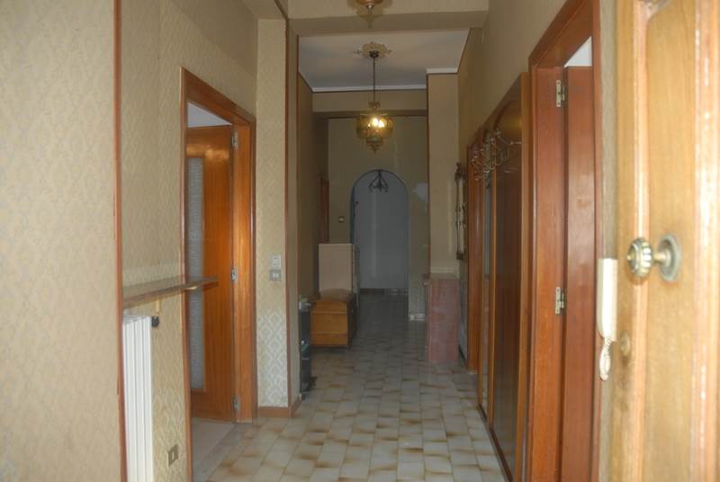 casa indipendente in vendita a Soverato