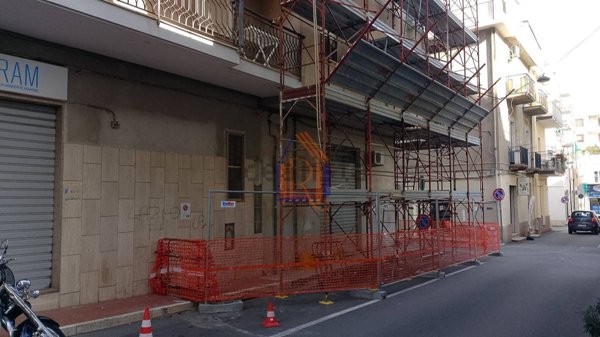 locale commerciale in vendita a Soverato