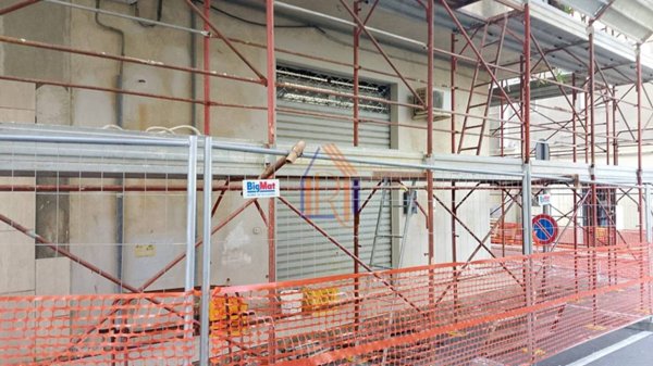 negozio in vendita a Soverato