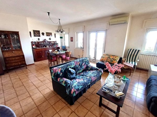 appartamento in vendita a Soverato