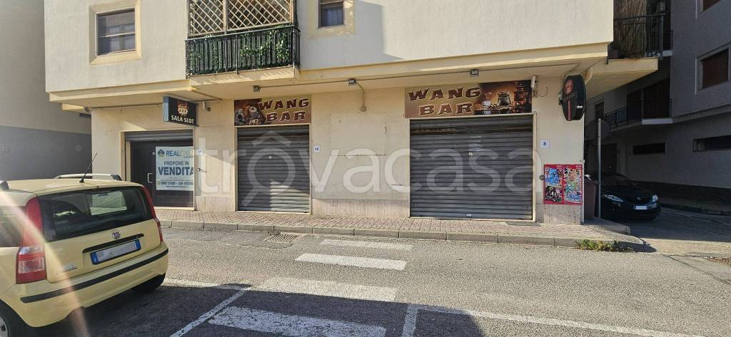 negozio in vendita a Soverato