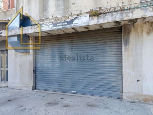 casa indipendente in vendita a Soverato