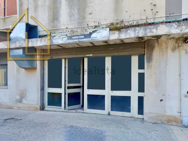 casa indipendente in vendita a Soverato