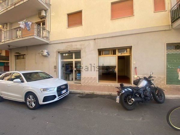 locale di sgombero in vendita a Soverato