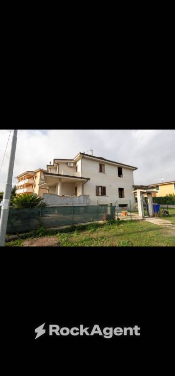 casa indipendente in vendita a Soveria Simeri