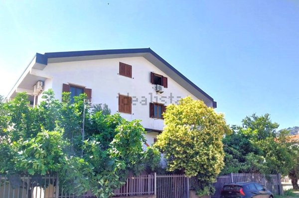 appartamento in vendita a Squillace in zona Squillace Lido