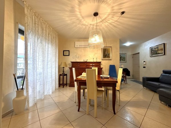 appartamento in vendita a Squillace in zona Squillace Lido