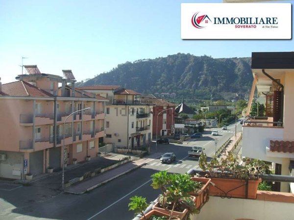 appartamento in vendita a Squillace in zona Squillace Lido