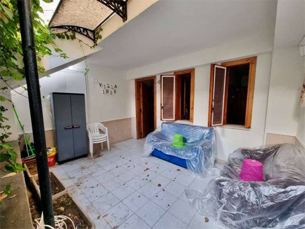 appartamento in vendita a Squillace in zona Squillace Lido