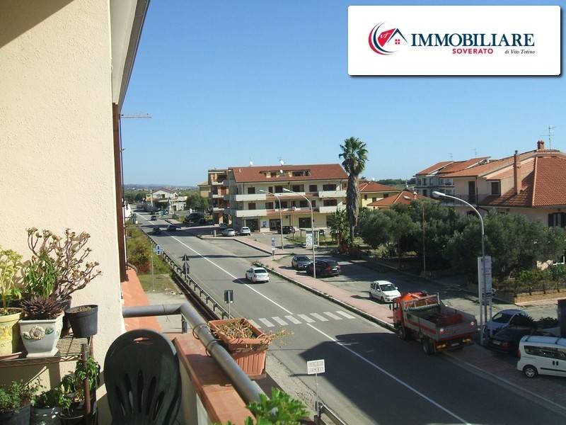 appartamento in vendita a Squillace in zona Squillace Lido