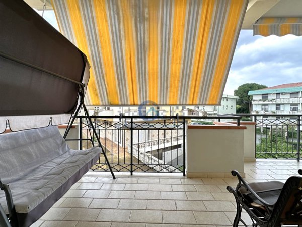 appartamento in vendita a Squillace in zona Squillace Lido